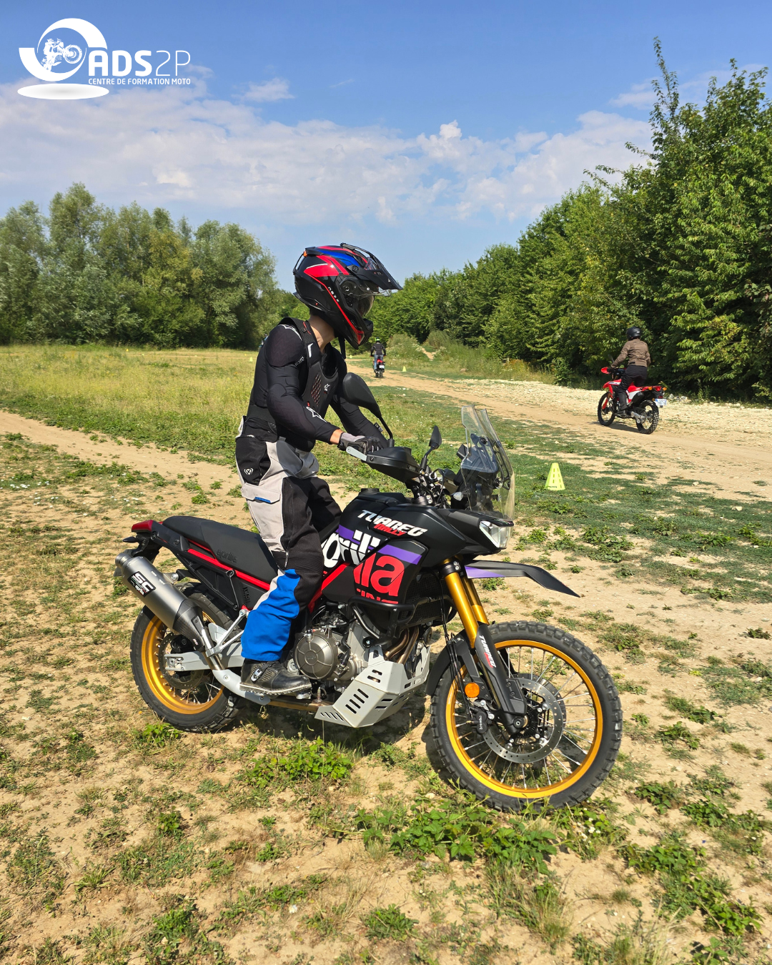 Rando moto 2.png